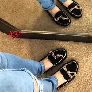 Moccasins Authentic Vera Wang Dorian Tobacco Suede Flat Loafer 6.5 W